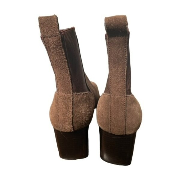 AEROSOLES WOMEN'S ANKLE BOOT, BROWN SUEDE, SIZE 7 - Picture 5 of 6